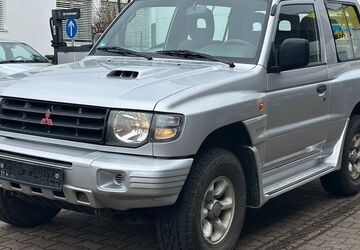 Mitsubishi Pajero 162.409 km 5.999 &euro; Kernen im Remstal 71394