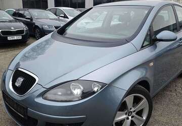 Seat Altea 245.000 km 2.200 &euro; Kiel 24145