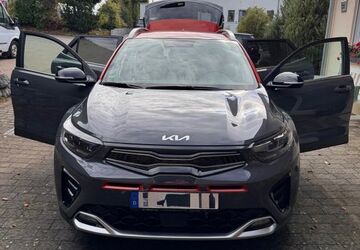Kia Stonic 41.000 km 17.900 &euro; Bad Schussenried 88427