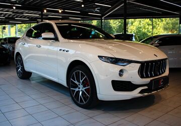 Maserati Levante 107.700 km 39.800 &euro; Prague 