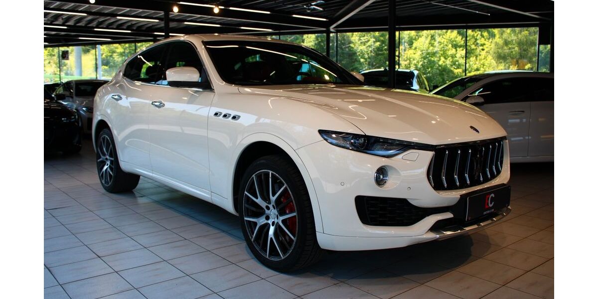 Maserati Levante 107.700 km 39.800 &euro; Prague 