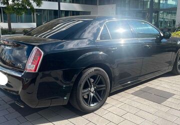 Lancia Thema 190.000 km 11.800 &euro; Frankfurt 60326