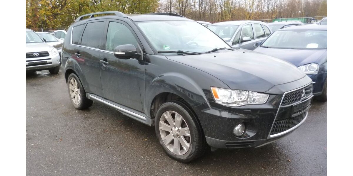 Mitsubishi Outlander 242.000 km 3.350 &euro; Bottrop 46238