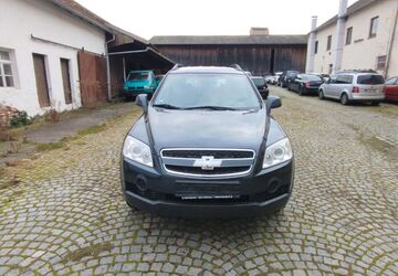 Chevrolet Captiva 191.000 km 1.699 &euro; Regensburg 93055