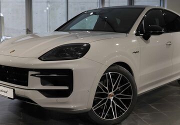 Porsche Cayenne 9.000 km 123.690 &euro; Grainau 82491