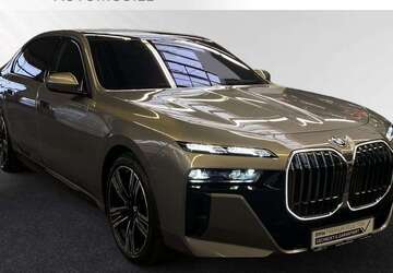 BMW 750 14.500 km 104.900 &euro; Moers 47441