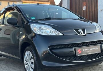 Peugeot 107 148.500 km 1.790 &euro; Hildrizhausen 71157