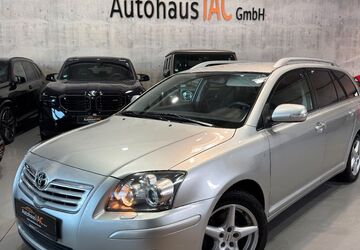Toyota Avensis 284.087 km 2.300 &euro; Petersberg Landkreis Fulda 36100