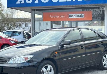 Toyota Camry 121.689 km 7.490 &euro; Haßloch 67454