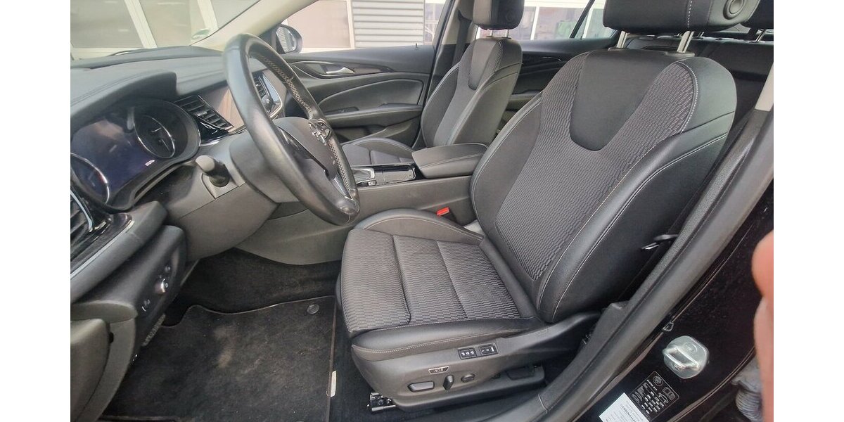 Opel Insignia 1.5 D Elegance Klimaautomatik NAVI 107.000 km 15.699 &euro; Landau 76829