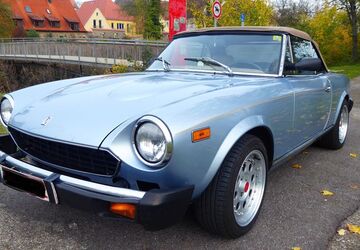 Fiat 124 Spider 82.355 km 15.900 &euro; Ansbach 91522