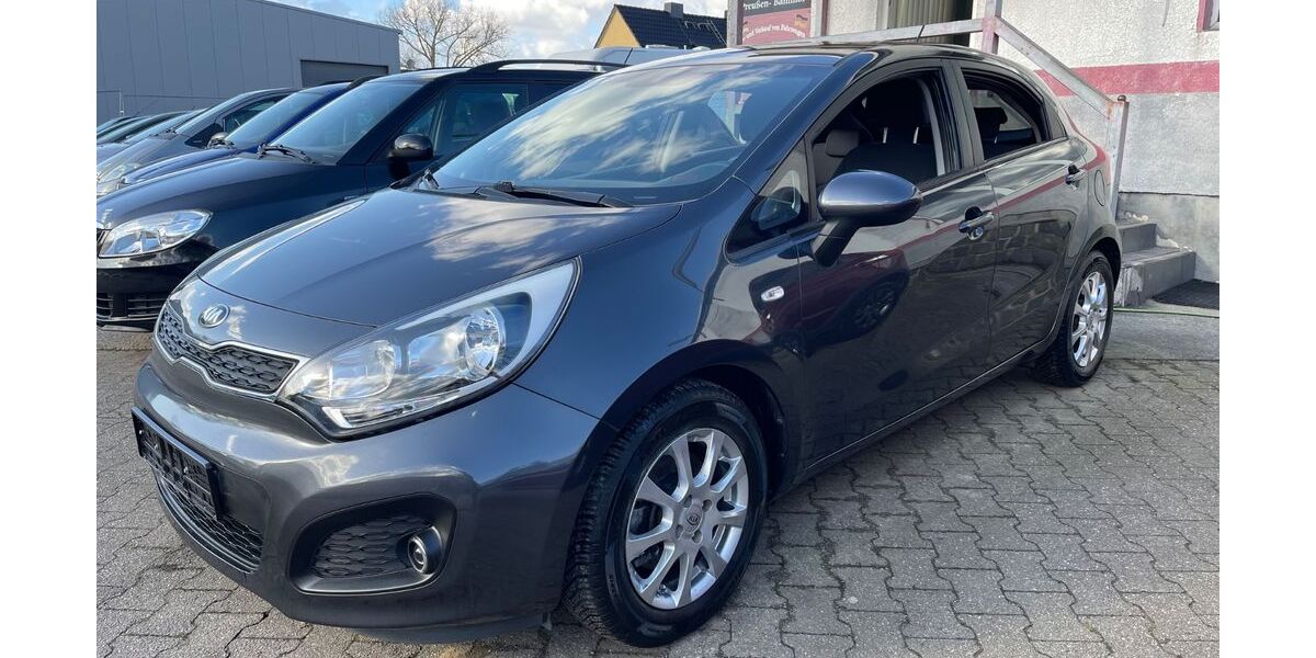 Kia Rio 95.000 km 7.499 &euro; Lünen 44532