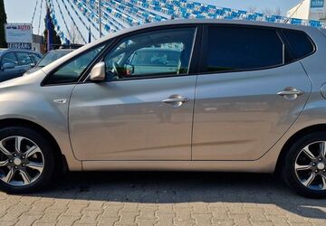 Hyundai ix20 50.453 km 12.950 &euro; Königs Wusterhausen - OT Niederlehme 15713