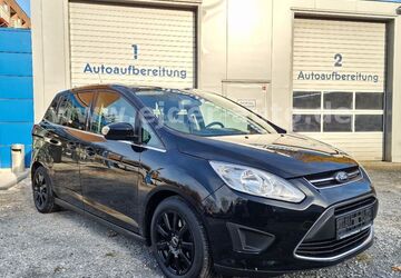 Ford Grand C-Max 120.918 km 7.750 &euro; Düsseldorf 40589
