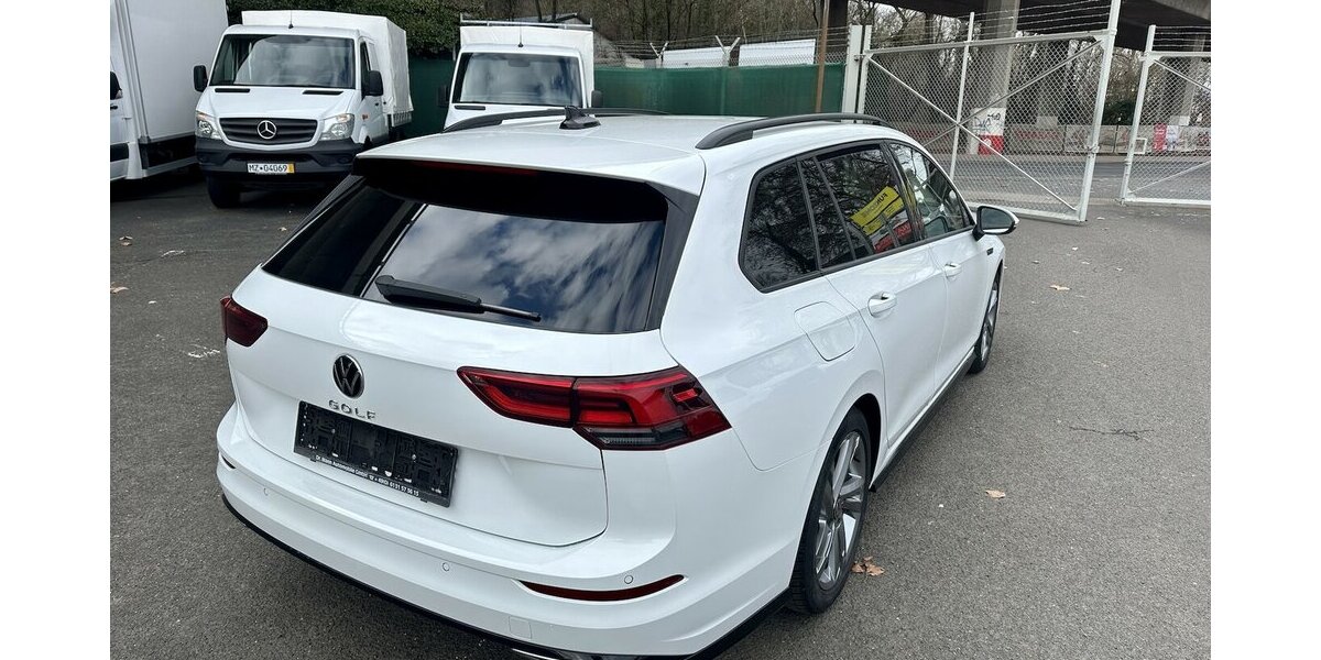 VW Golf Variant R-Line Navi Winterpaket 85.883 km 18.900 &euro; Mainz 55122
