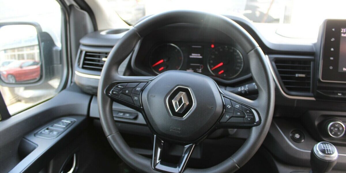 Renault Trafic Blue dCi 150 - 8-Sitzer - AHK - 124.312 km 23.980 &euro; Euskirchen 53881