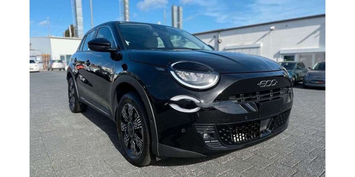 Fiat 600 21.890 km 18.730 &euro; Alsdorf 52477