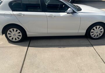 BMW 114 152.000 km 6.700 &euro; Frankfurt an Main 60438