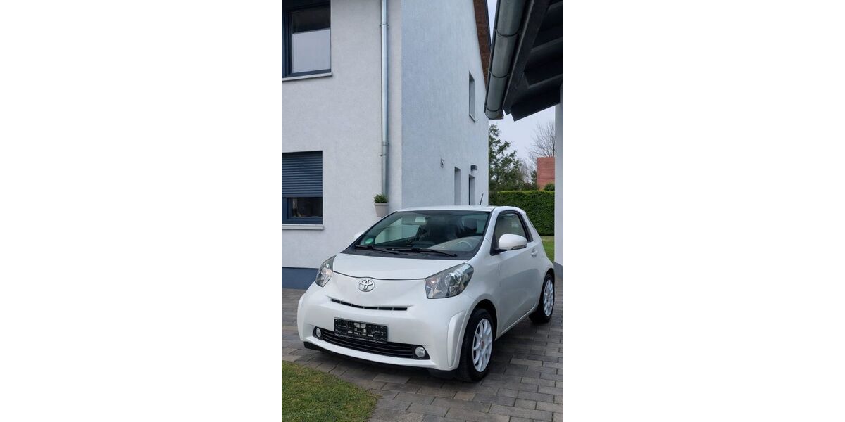 Toyota IQ 91.000 km 5.000 &euro; Germersheim 76726