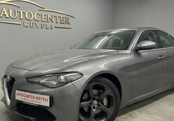 Alfa Romeo Giulia 212.000 km 12.980 &euro; Blaustein 89134