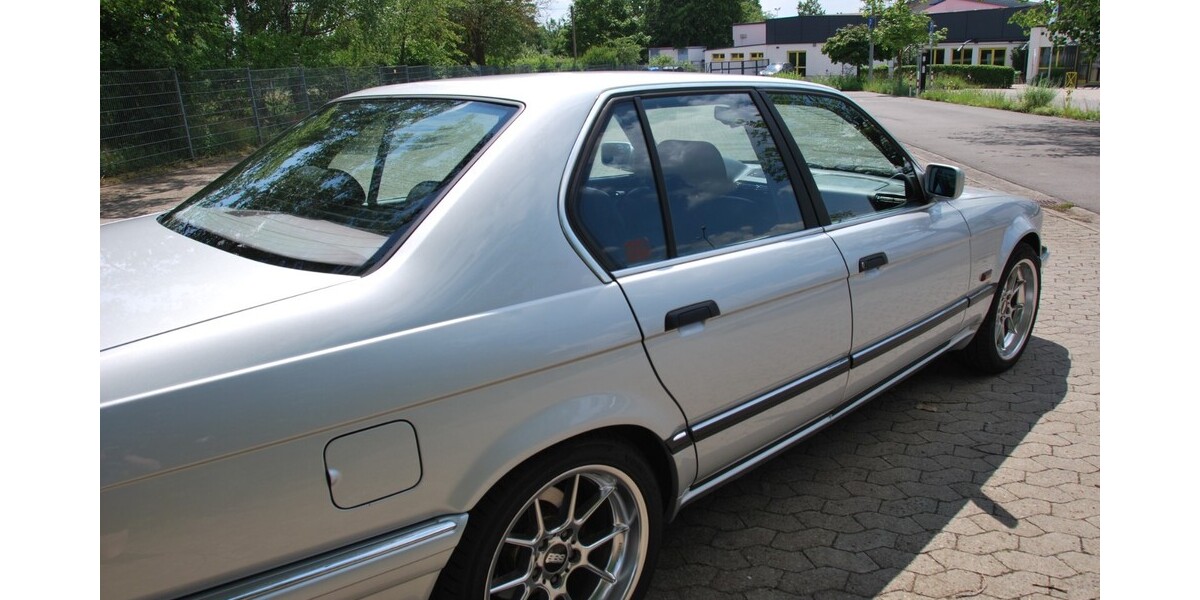 BMW 730 242.500 km 11.499 &euro; Gochsheim 97469