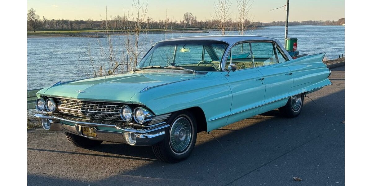 Cadillac Deville 78.300 km 24.000 &euro; Düsseldorf 40468