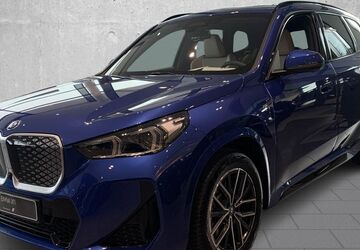 BMW iX1 5.538 km 51.990 &euro; Halstenbek 25469