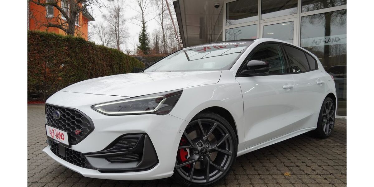 Ford Focus 8.383 km 35.990 &euro; Zwickau 08056