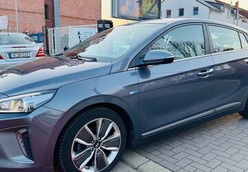 Hyundai IONIQ 215.000 km 10.900 &euro; Hannover 30455