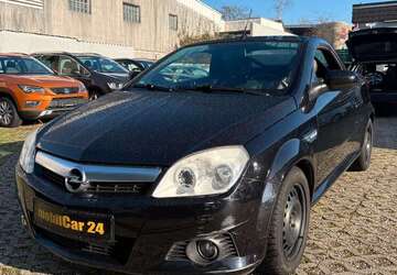 Opel Tigra 140.000 km 1.990 &euro; Haan 42781