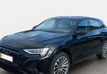 Audi Q8 e-tron 35.455 km 48.820 &euro; Lüchow 29439