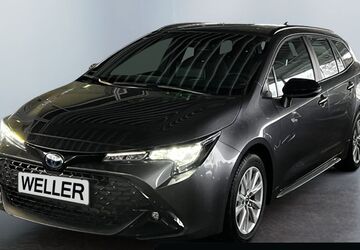 Toyota Corolla 15.801 km 26.290 &euro; Leipzig 04347