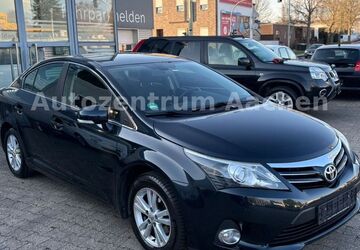Toyota Avensis 129.000 km 7.990 &euro; Eschweiler 52249