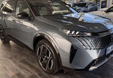 Peugeot 5008 4.500 km 65.490 &euro; Offenburg 77654