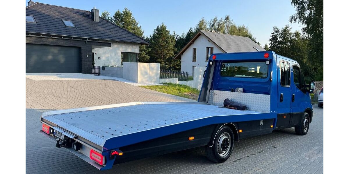 IVECO Andere 128.000 km 25.999 &euro; Oyten 28876