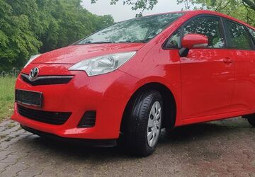 Toyota Verso-S 141.500 km 5.900 &euro; Dußlingen 72144