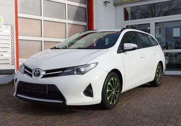 Toyota Auris 258.631 km 7.900 &euro; Dahlwitz - Hoppegarten 15366