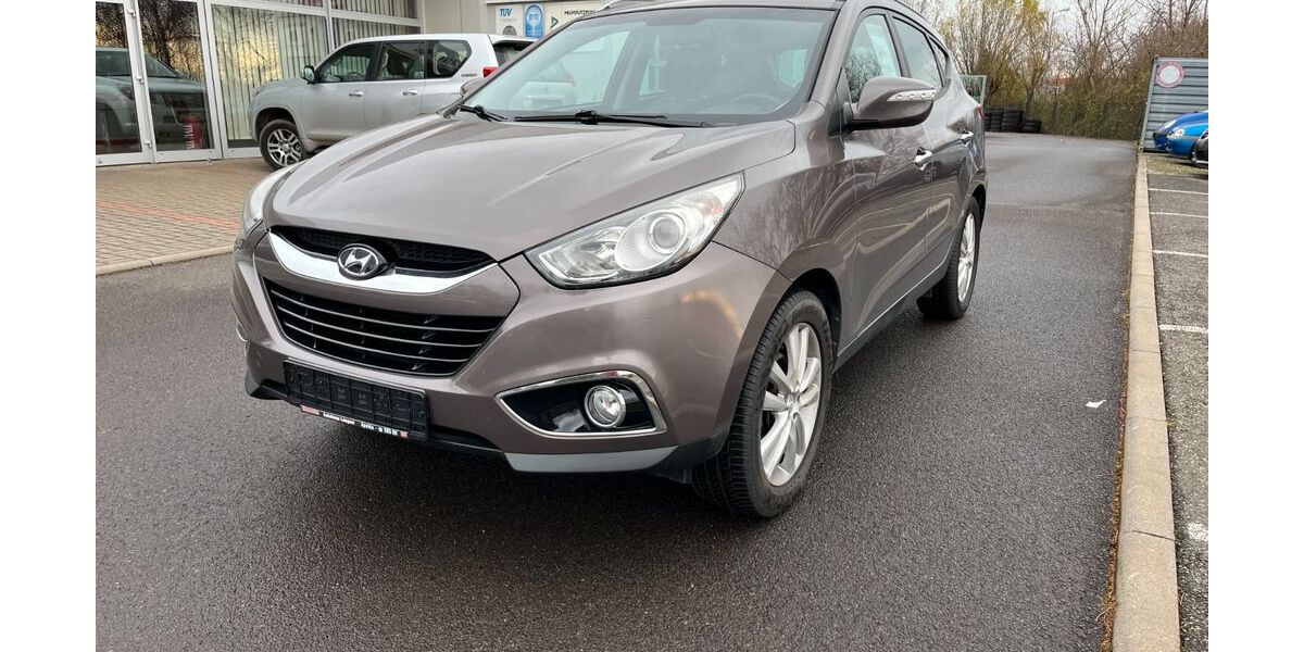Hyundai ix35 74.590 km 11.950 &euro; Apolda 99510