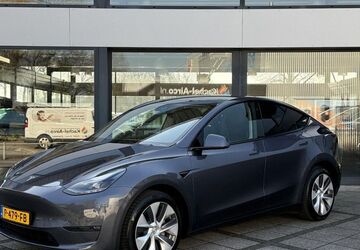 Tesla Model Y 140.871 km 27.851 &euro; Kampen 8263B