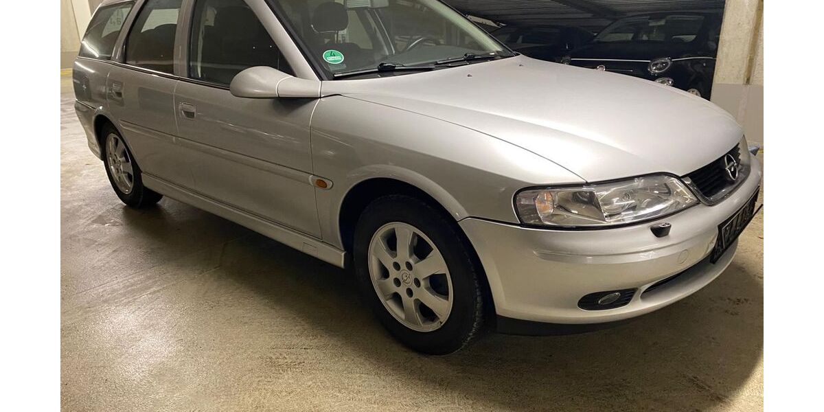 Opel Vectra 56.734 km 2.900 &euro; München 81825