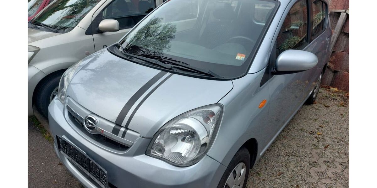 Daihatsu Cuore 110.810 km 4.990 &euro; Ilmenau 98693