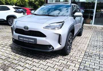 Toyota Yaris Cross 2.500 km 29.500 &euro; Stadthagen 31655