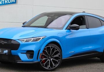 Ford Mustang Mach-E 13.900 km 53.755 &euro; Stutensee-Friedrichstal (West) 76297