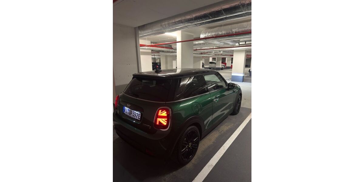 Mini Cooper SE 16.000 km 22.299 &euro; Kiel 24143