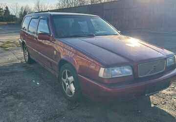 Volvo 850 387.000 km 999 &euro; Frankfurt 15236