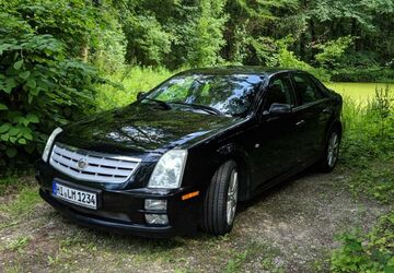 Cadillac STS 283.000 km 4.950 &euro; Holle 31188