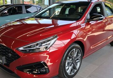 Hyundai i30 4.900 km 26.870 &euro; Espelkamp 32339