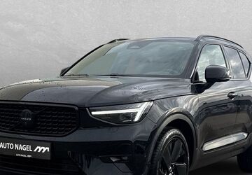 Volvo XC40 9.289 km 37.880 &euro; Moers 47441