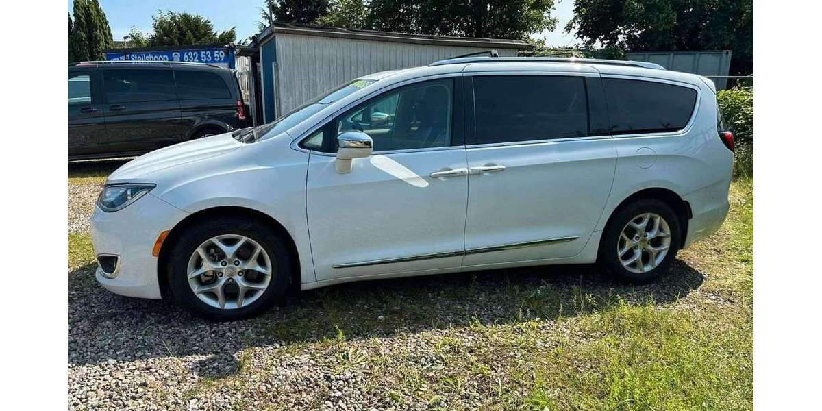 Chrysler Pacifica 104.000 km 34.999 &euro; Hamburg 22309