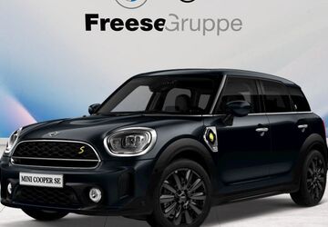 Mini Cooper SE Countryman 35.727 km 29.990 &euro; Oldenburg 26125